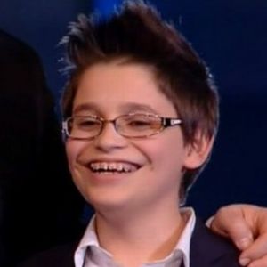 Cristian Imparato, 13 anni, vince la prima edizione di ''Io canto''